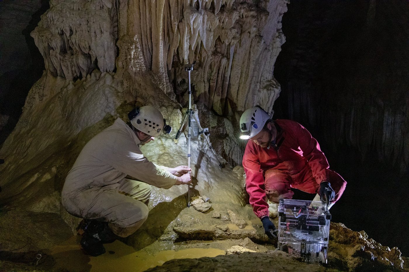 Waikato Scientific founders Sebastian Höpker and Adam Hartland testing an early SYP production unit in Waipuna Cave